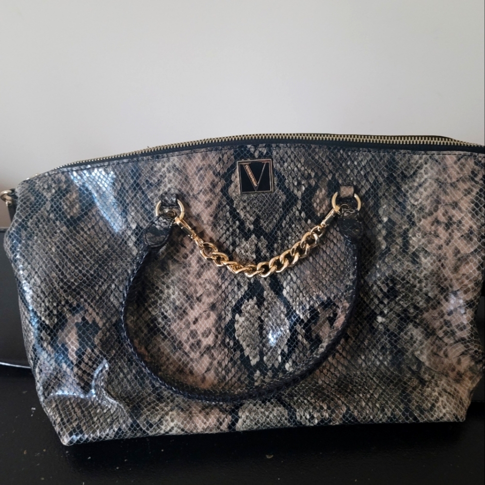 Large purse multicolored snakeskin design